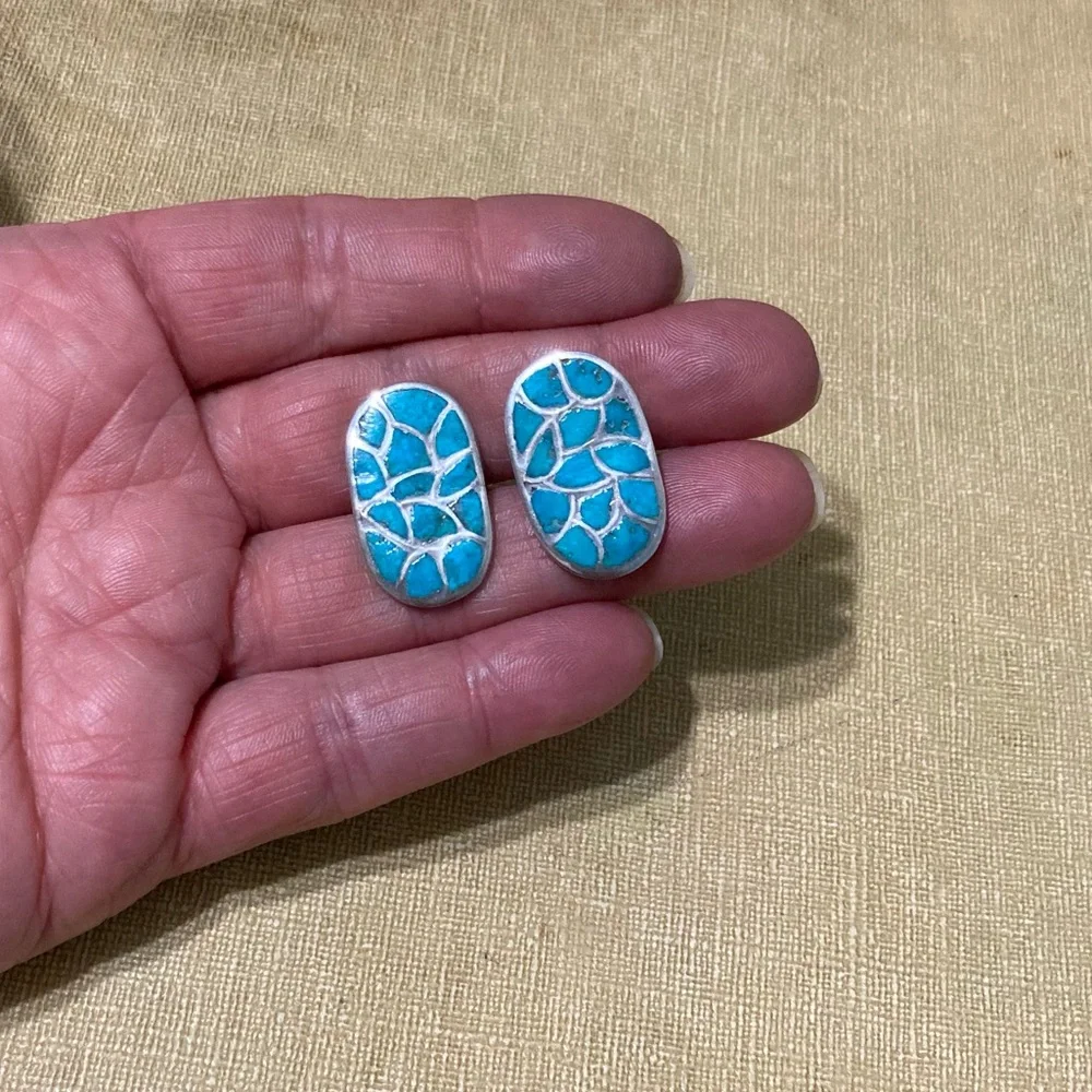 VINTAGE NATIVE AMERICAN ZUNI TURQUOISE INLAY STERLING SILVER CUFFLINKS